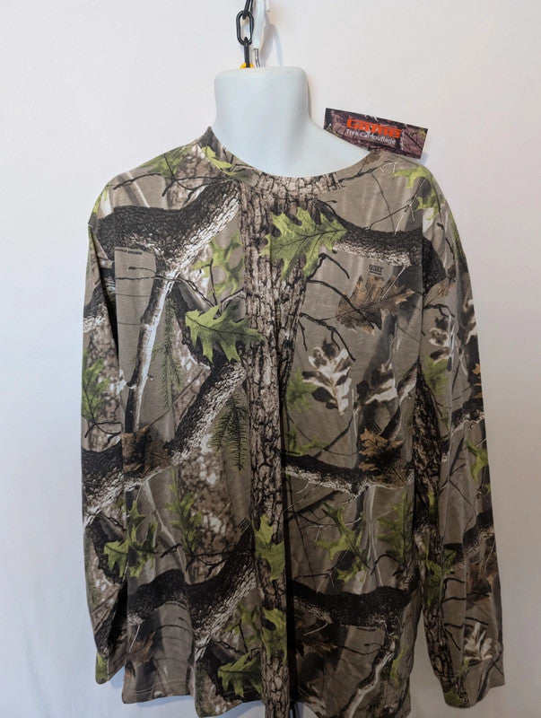Size extra large game track camouflage long sleeve t-shirt