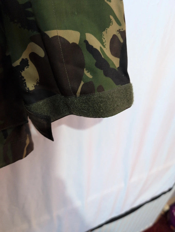 British combat windproof woodland smock